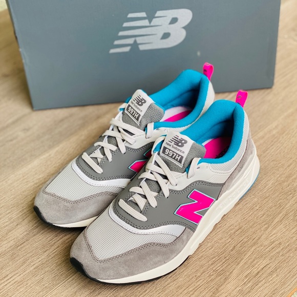 NWT New Balance 997 - Picture 2 of 10